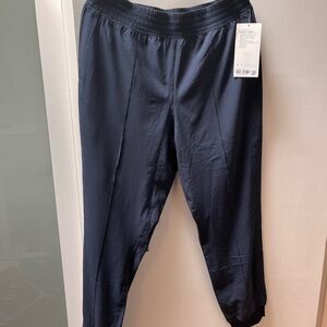 NWT Lululemon Wanderer Navy Jogger Pants